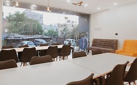 Super Hotel O Silver Key Mm Residency
